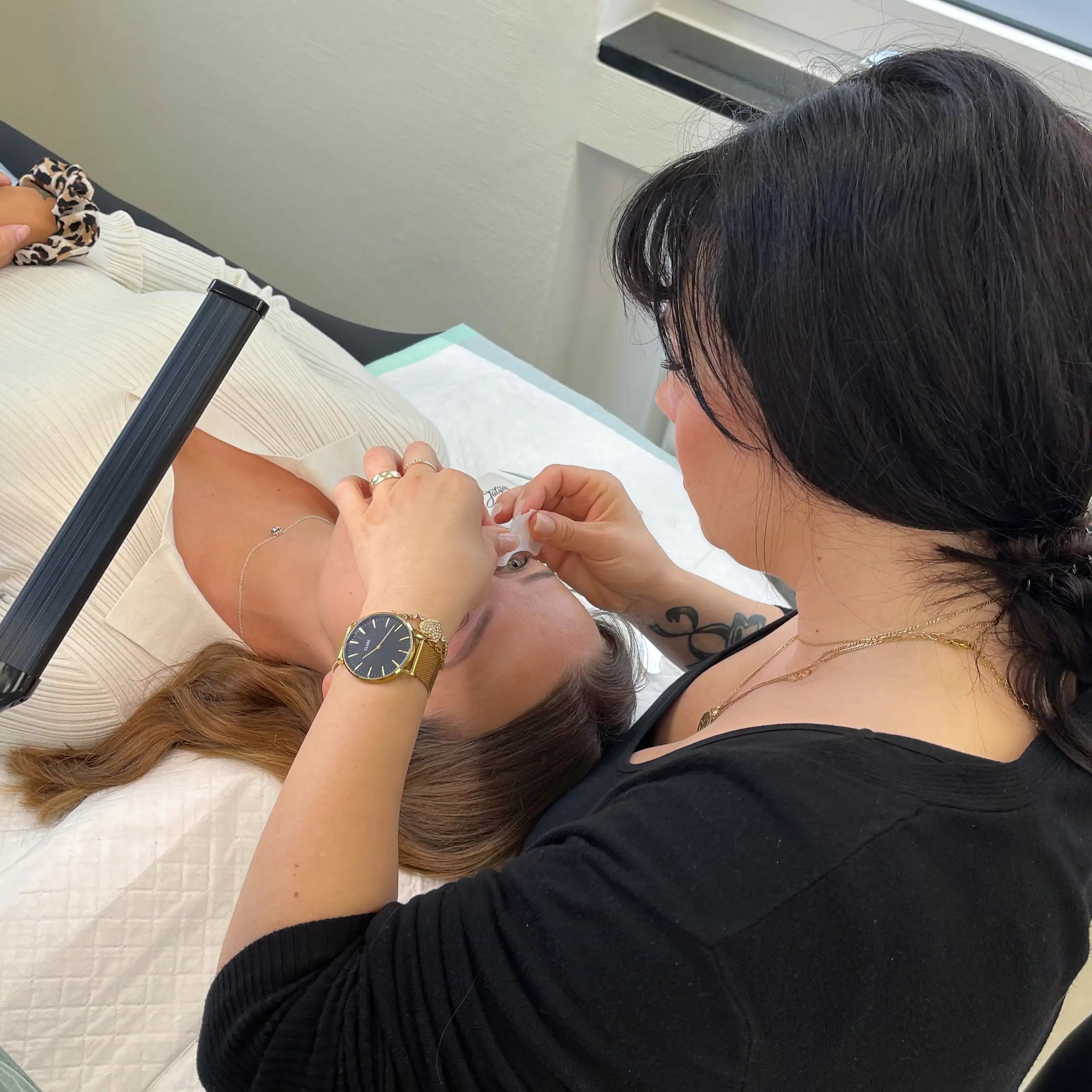 Grundkurs: Naturlook 1:1 | Wimpernschulung Schulungen Julija