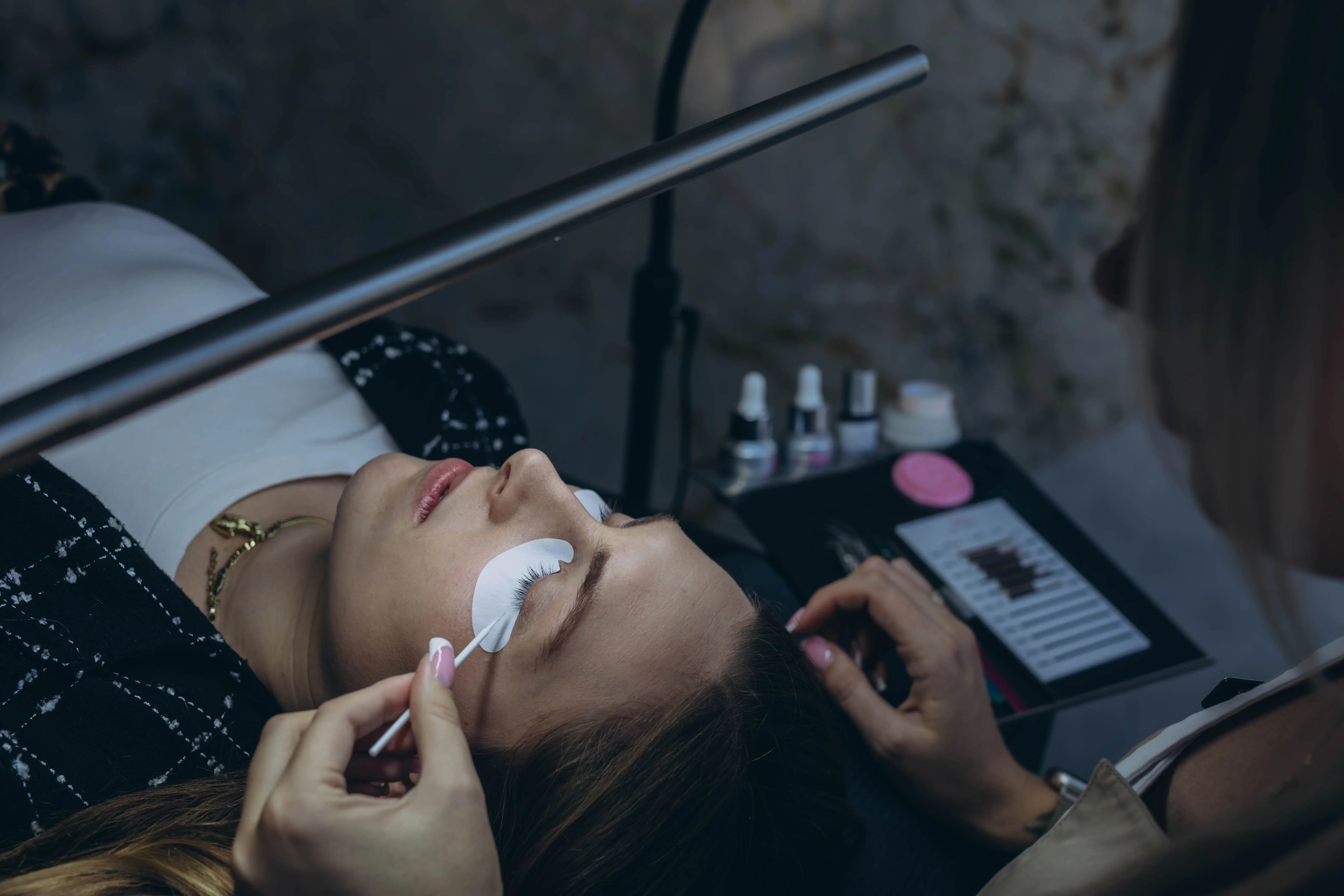 Express-Wimpernschulungen mit Easy Fans & Fertigwimpern