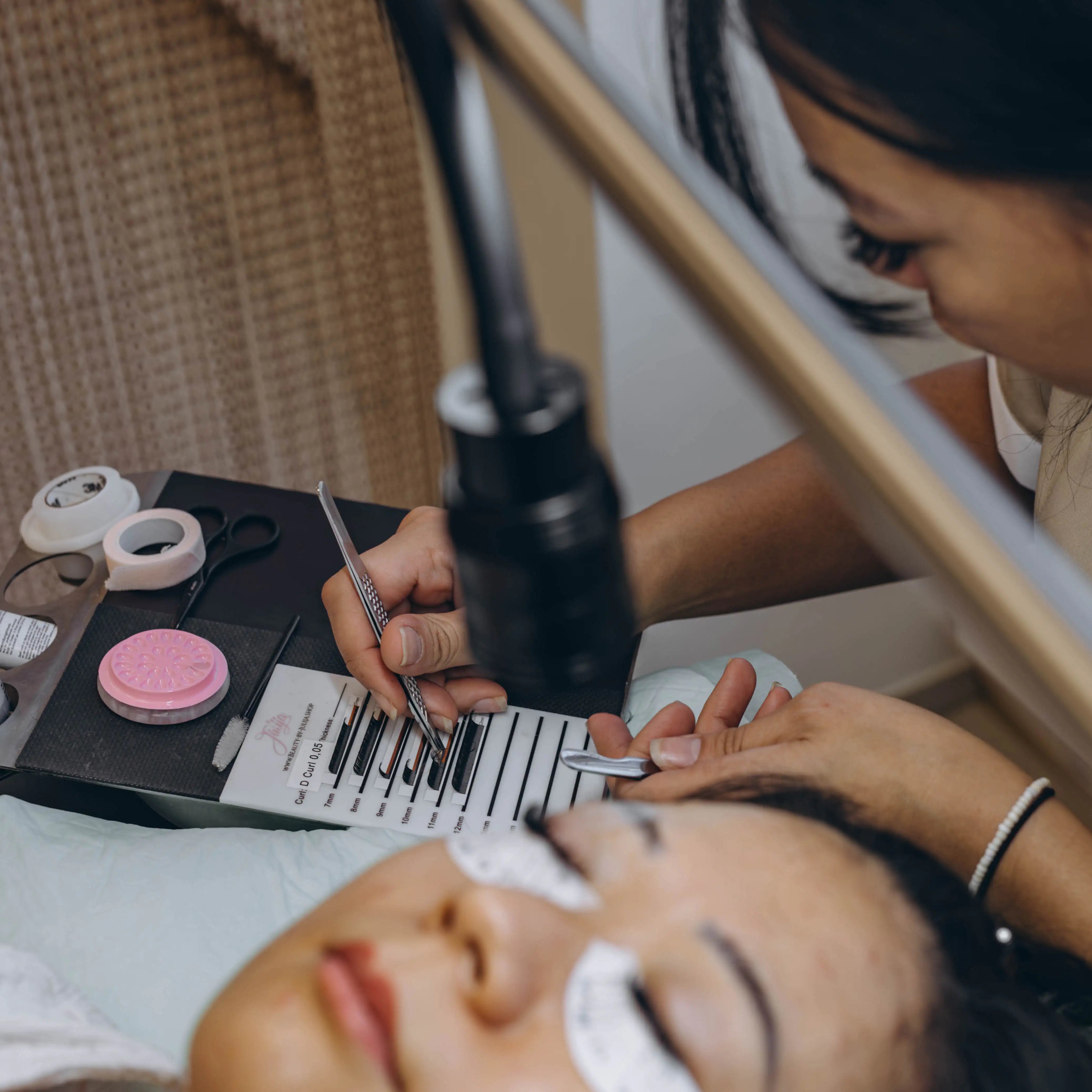 Grundkurs: Naturlook 1:1 | Wimpernschulung